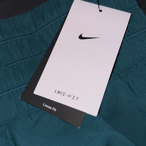 New with tags women’s running shorts - Picture 6 of 7